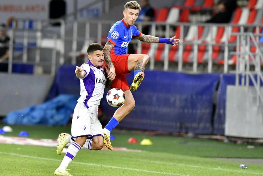 Tavi Popescu a zburdat în prima repriză cu piteștenii. Foto: Cristi Preda (GSP)