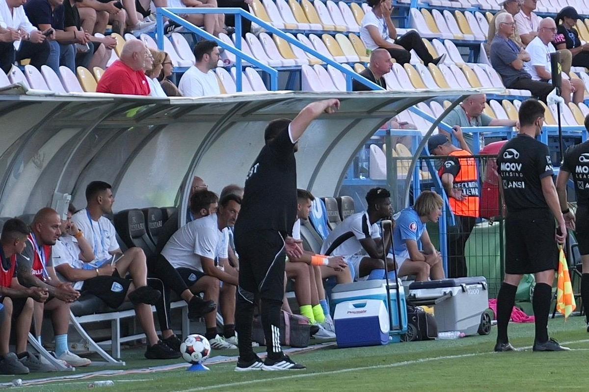 Marius Croitoru și-a jignit jucătorii în Voluntari - Botoșani
