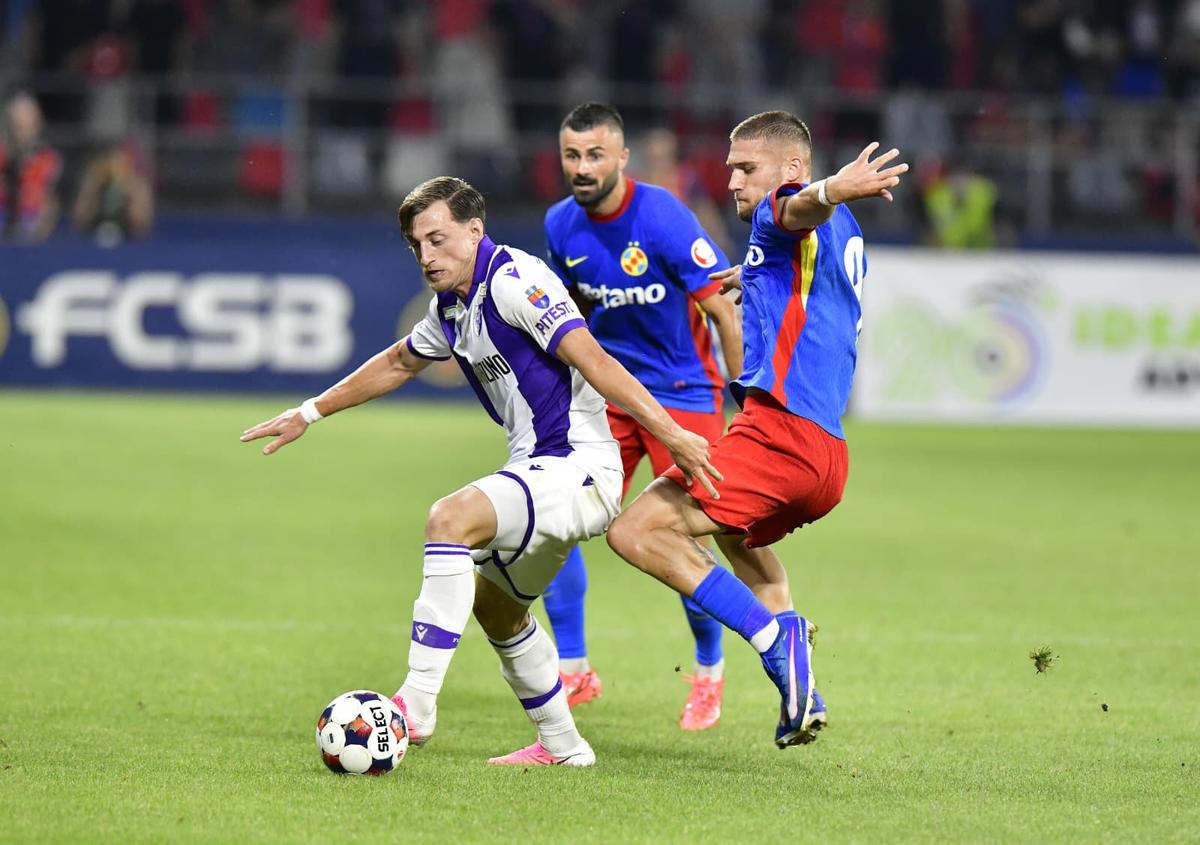 Tăiați cu „șeptarul” » Tavi Popescu a luat pe cont propriu FCSB - FC Argeș și l-a tranșat prin două faze