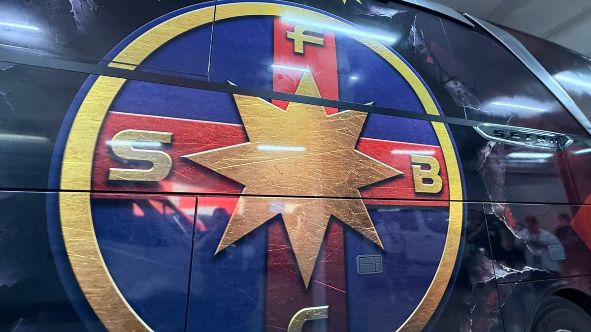 Fotbaliștii lui FCSB au mers pentru prima dată cu noul autocar