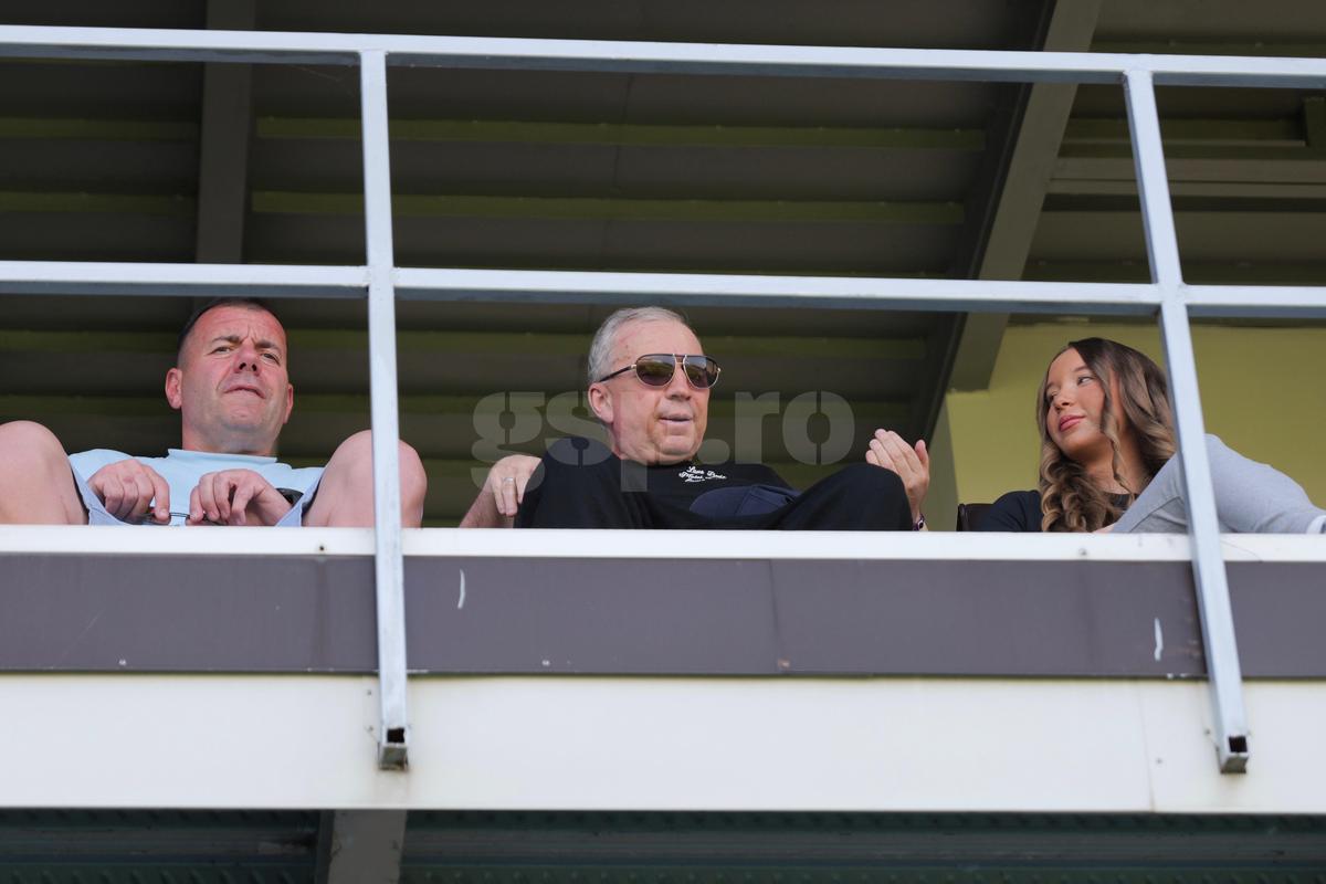 Dan Petrescu, prezent la FC Voluntari - FC Botoșani / Foto: Andrei Furnigă GSP