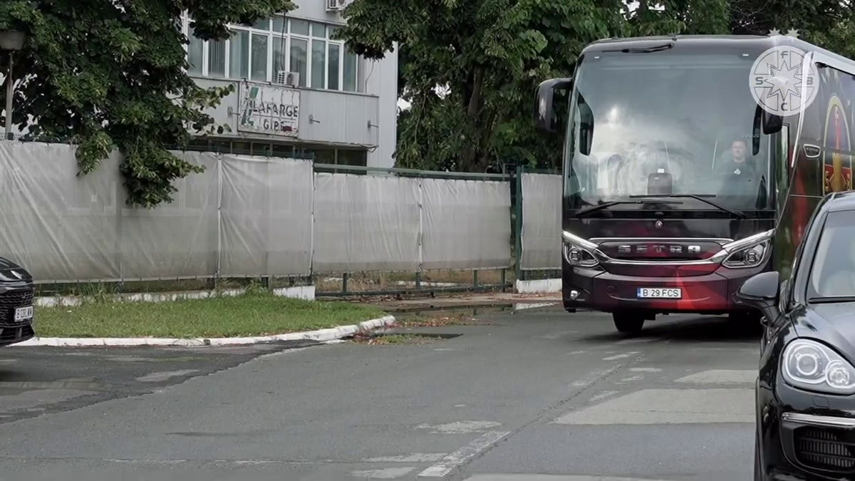 Noul autocar al celor de la FCSB
