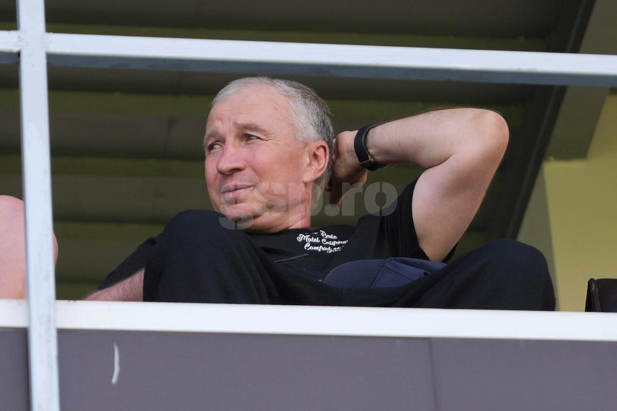 Dan Petrescu, prezent la FC Voluntari - FC Botoșani / Foto: Andrei Furnigă GSP