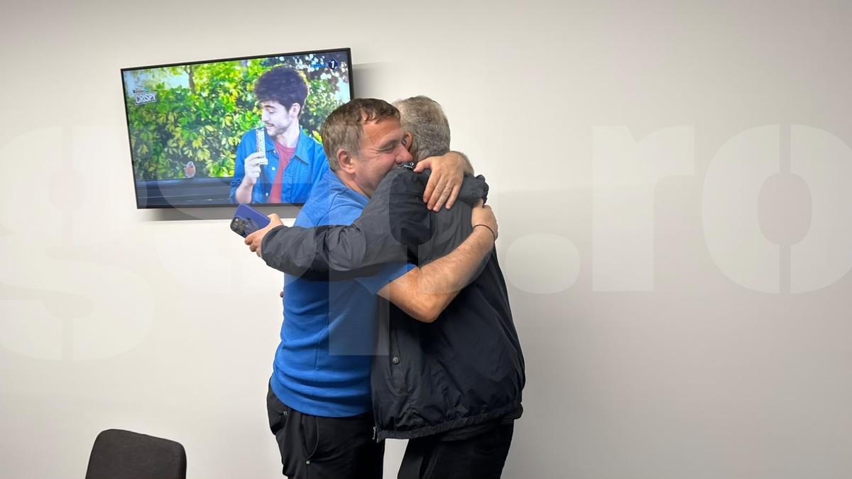 Reacția lui Gică Hagi la revederea cu Dan Petrescu » Imaginile serii, la pauză, în Ghencea