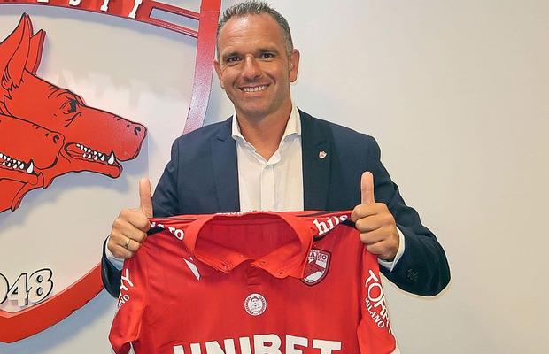 EXCLUSIV „Nu e «New Dinamo», e vechiul Dinamo!” » Cum vede un fost antrenor al „câinilor” venirea investitorilor spanioli