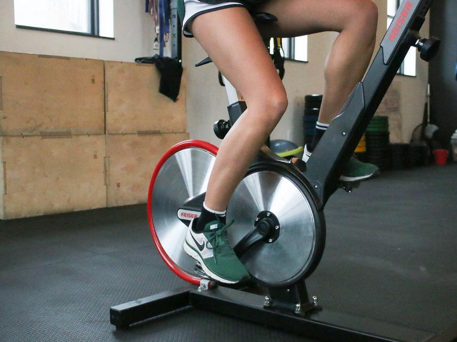 Până la ce greutate este recomandată o bicicletă fitness?