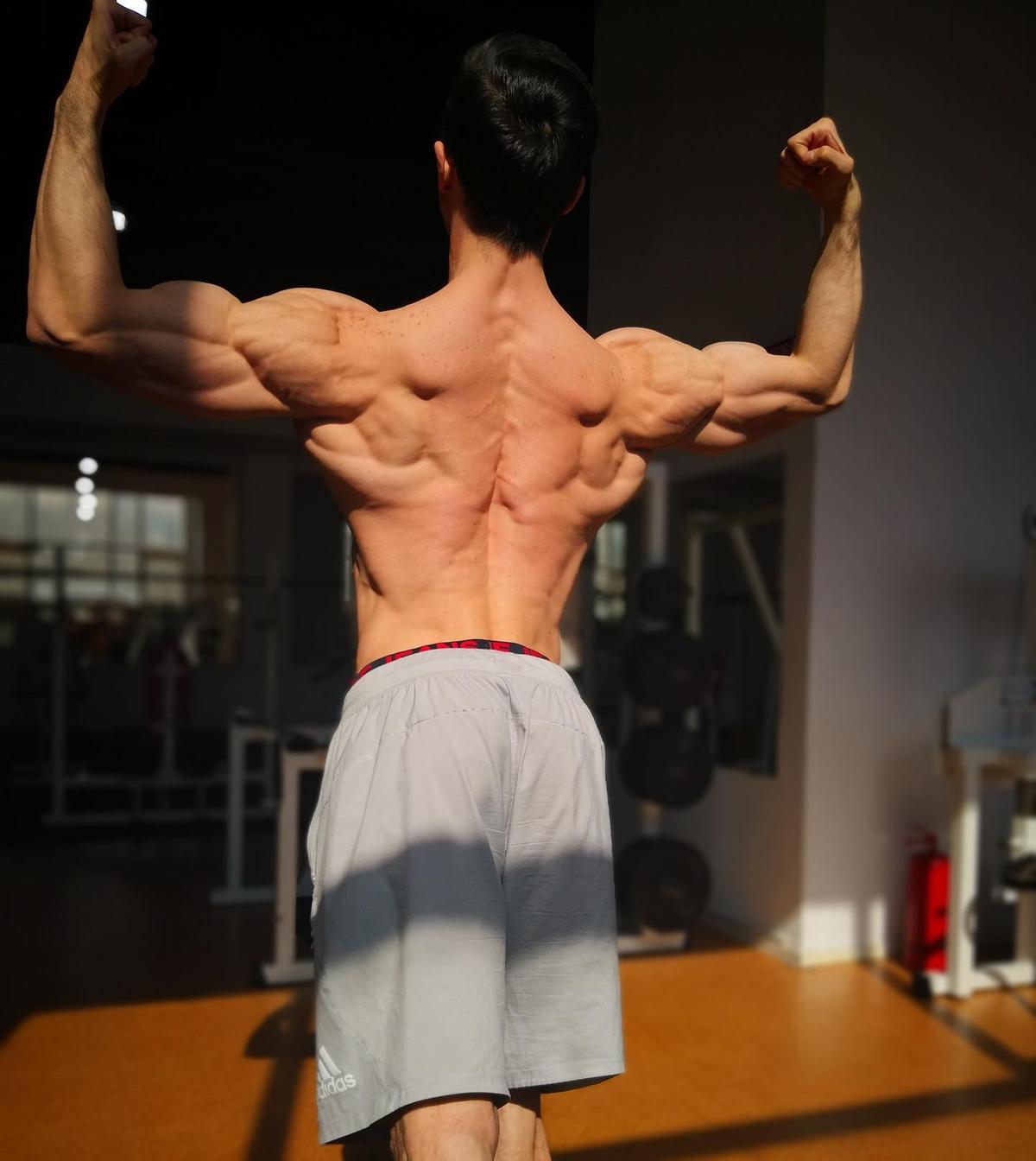 Robert Florea, vicecampion mondial natural la Men's Physique