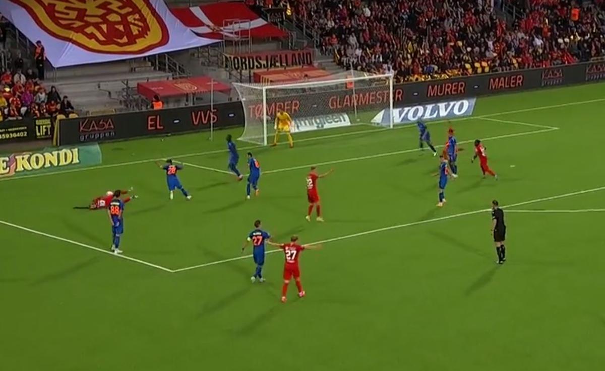 Penalty controversat în Nordsjaelland - FCSB