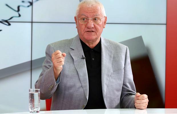 Dragomir a intrat în direct și i-a dat „temă” lui Becali: „Știu cauza stagnării lui Tavi Popescu, e ceva ce trebuie să facă”