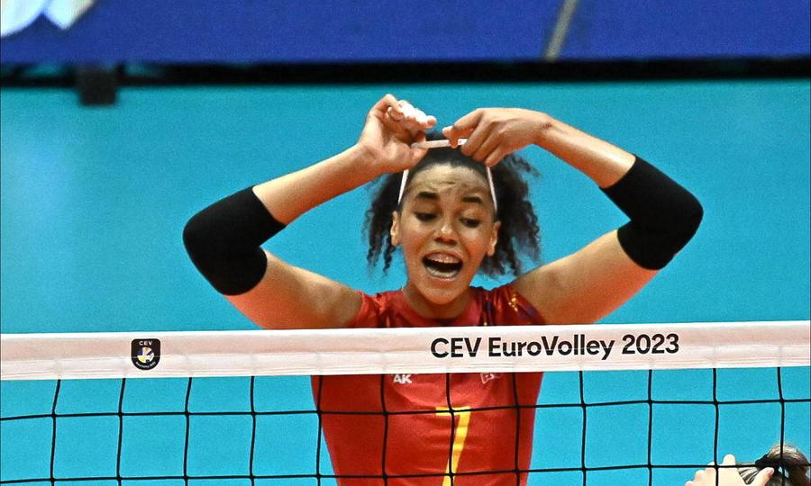 Elisabet Inneh la fileu FOTO CEV Prima victorie pentru România la Campionatul European de Volei, 3-1 cu Croația