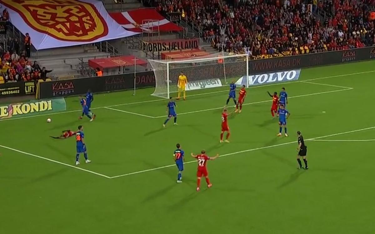 Penalty controversat în Nordsjaelland - FCSB