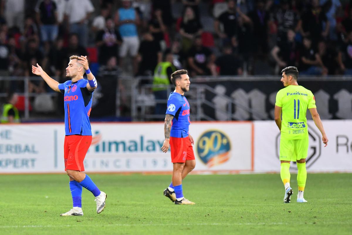 Panduru a distrus un jucător de la FCSB: „Nu am mai văzut așa ceva în viața mea! Cum să faci asta?”