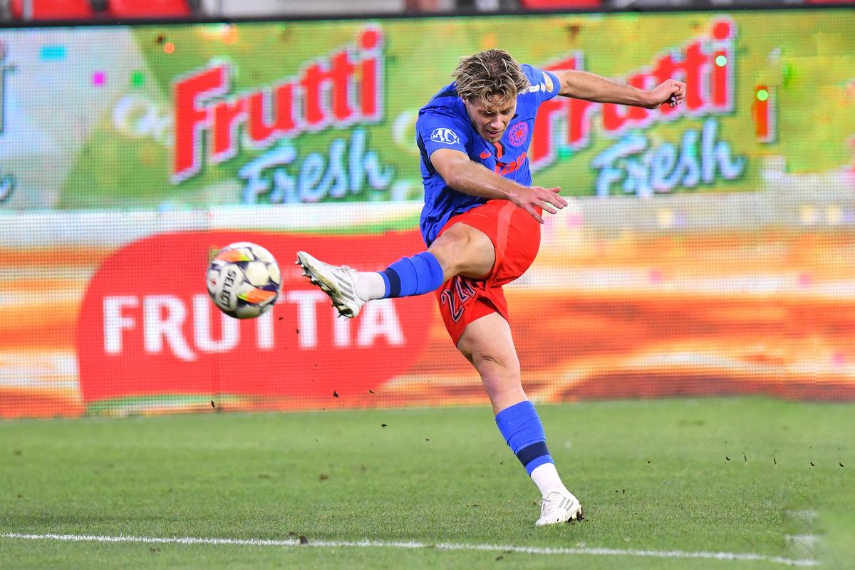 FCSB - Poli Iași, 17 august 2024