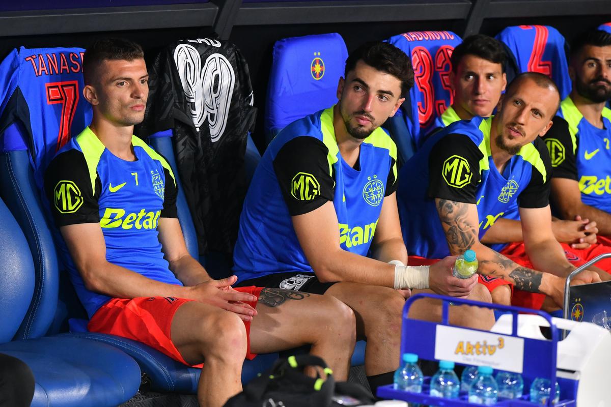 Arbitru bun, arbitru rău