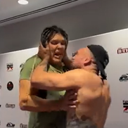 Craig Jones a sărutat-o cu forța pe Gabi Garcia / Foto: tmz.com