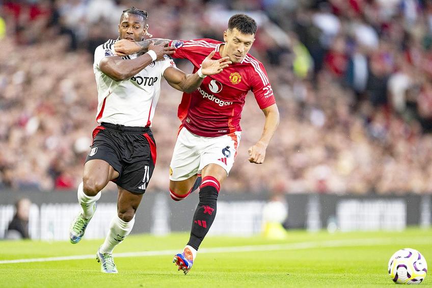 Lisandro Martinez versus Adama Traore // foto: Imago Images