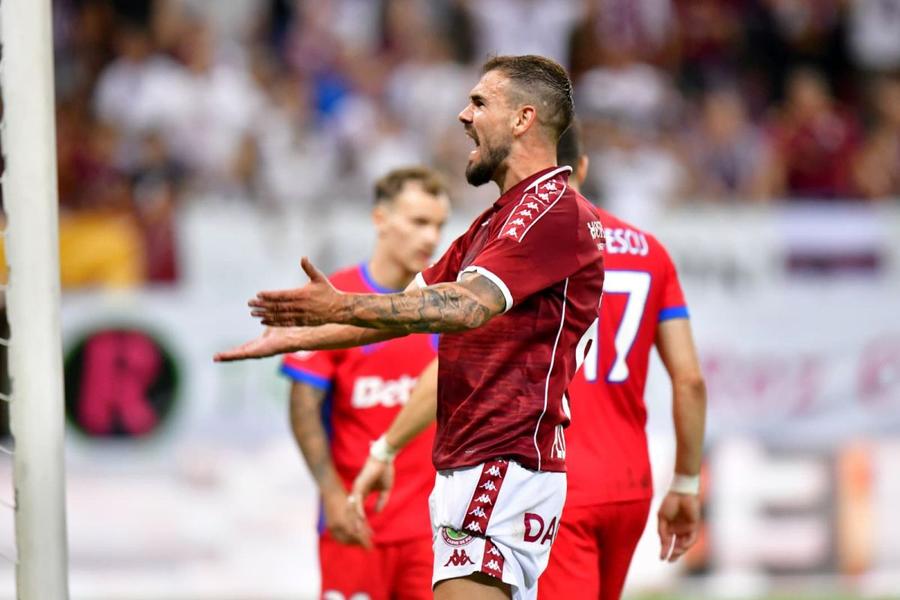 Elvir Koljic, MVP-ul ultimului derby Rapid - FCSB Pus pe liber, Elvir Koljic semnează » Va fi coleg cu un alt fost rapidist