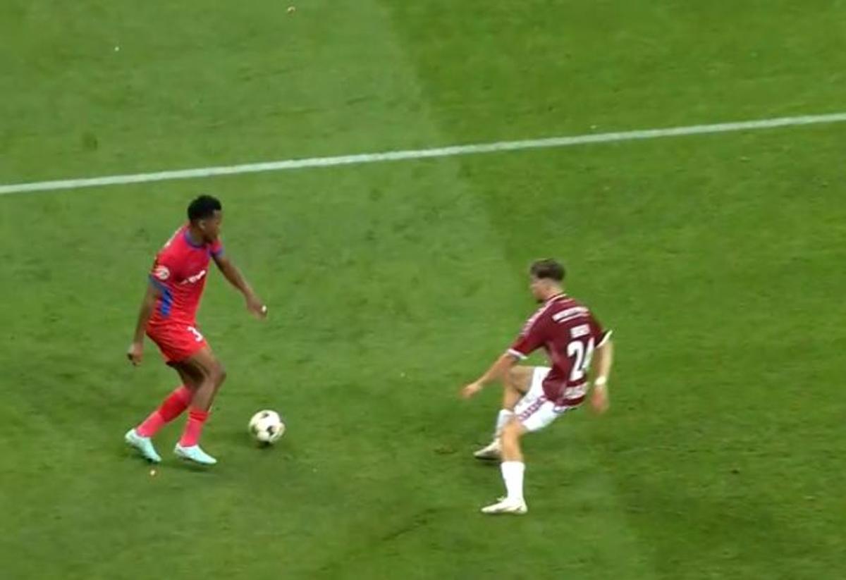 Gafă Siyabonga Ngezana în Rapid - FCSB
