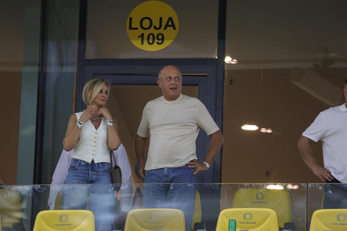 Dan și Diana Șucu, imediat după Rapid - FCSB 2-2 / Foto: Ionuț Iordache GSP