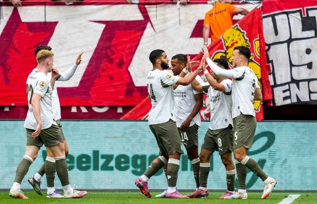 PSV, victorie fără probleme în a doua etapă din Eredivisie » Dennis Man, doar rezervă neutilizată