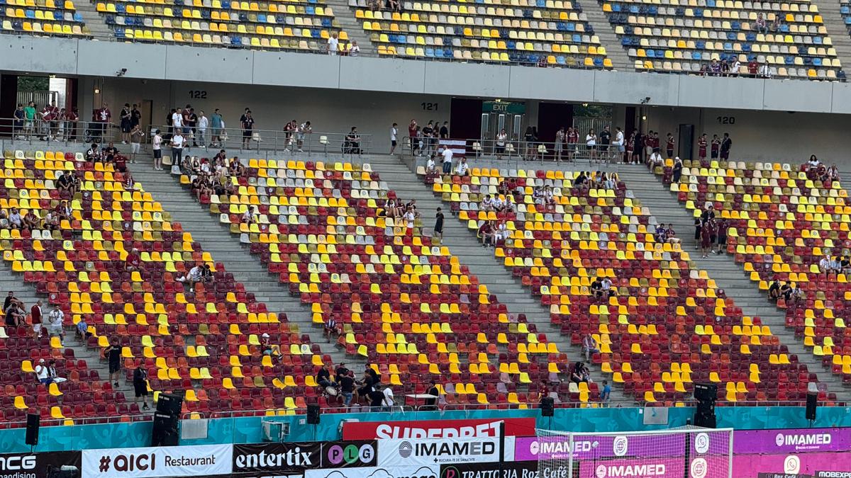 Galeria Rapidului încalcă regulamentul FRF la derby-ul cu FCSB?! Detaliul surprins pe Arena Națională