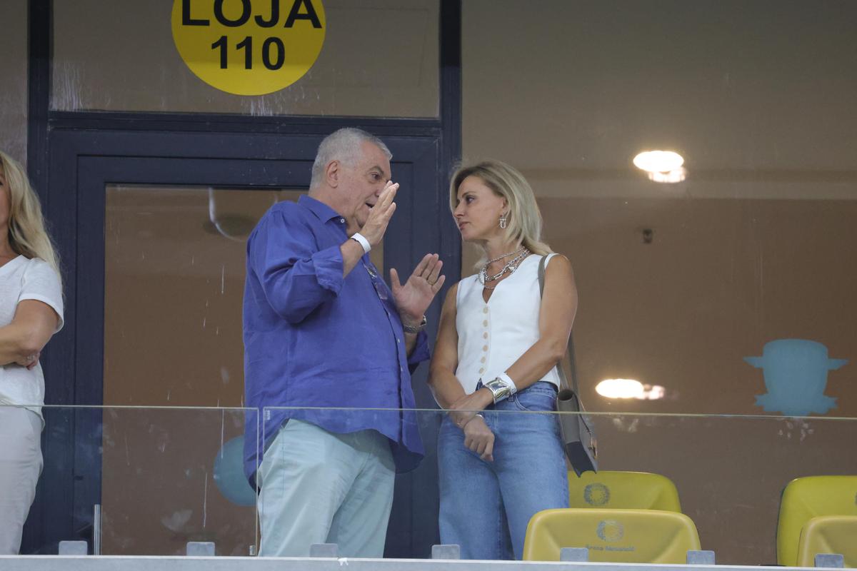 Diana Șucu a fost prezentă pe Arena Națională, la Rapid - FCSB »  Cu cine s-a întreținut înainte de meci