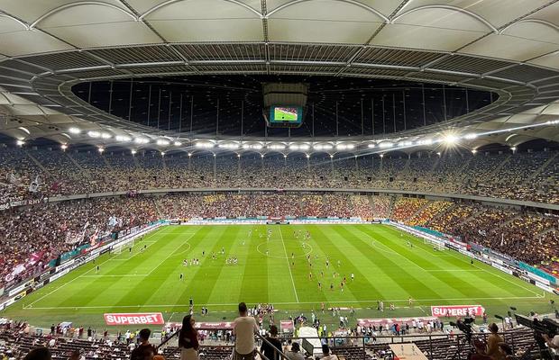 Rafală de înțepături la Rapid - „Fotbal Club FCSB”: „Noi nu suntem fani de rezultat”