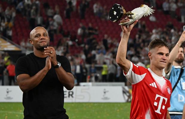 Discursul lui Vincent Kompany, devoalat! » De ce au adus jucătorii de la Bayern un kakadu la stadion
