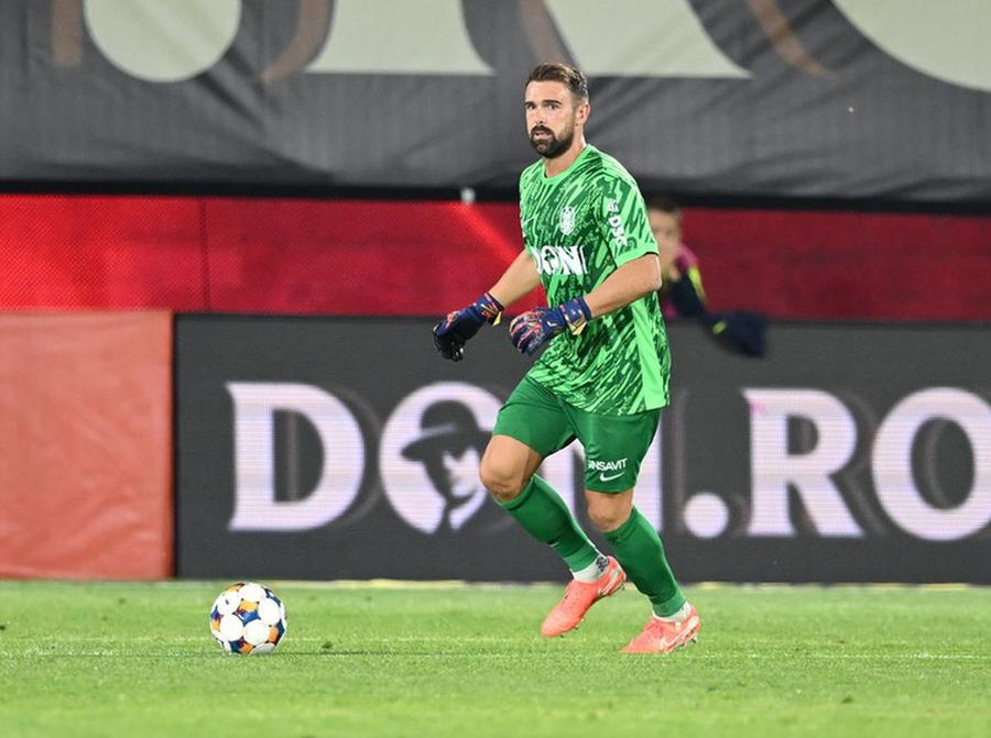 Alessandro Micai, portarul CFR-ului, © FOTO: Flaviu Buboi / SPORT PICTURES A 7-a plecare în două zile la CFR Cluj » Mandorlini nu-i mai oferă nicio șansă