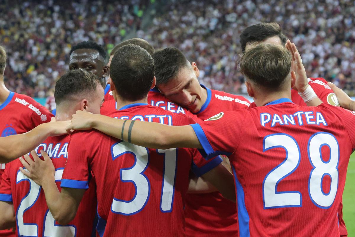 Rapid -  FCSB, derby-ul etapei a 6-a din Superligă