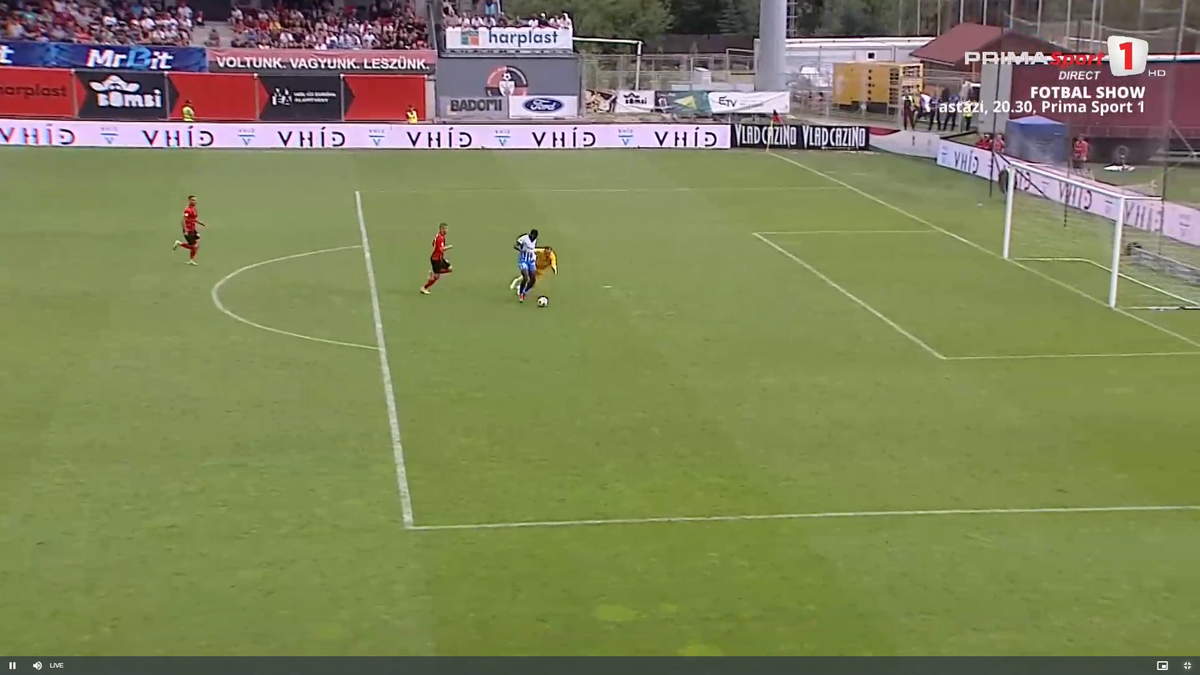 Ăsta-i nivelul? Venit din liga a treia, rupe plasele în Superliga!