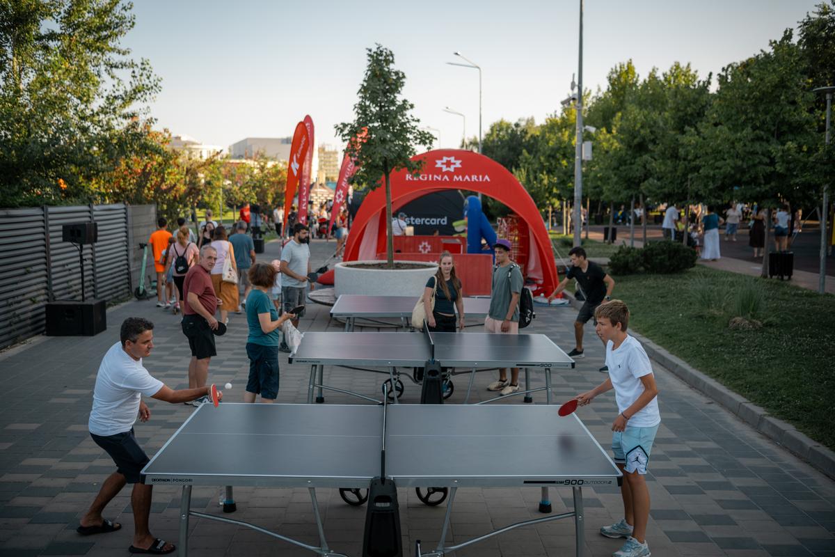 400 de jucători la competiția de baschet 3x3 » Meciuri spectaculoase + show cu vedete în Parcul Liniei