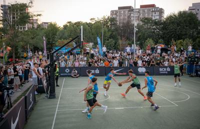 400 de jucători la competiția de baschet 3x3 » Meciuri spectaculoase + show cu vedete în Parcul Liniei