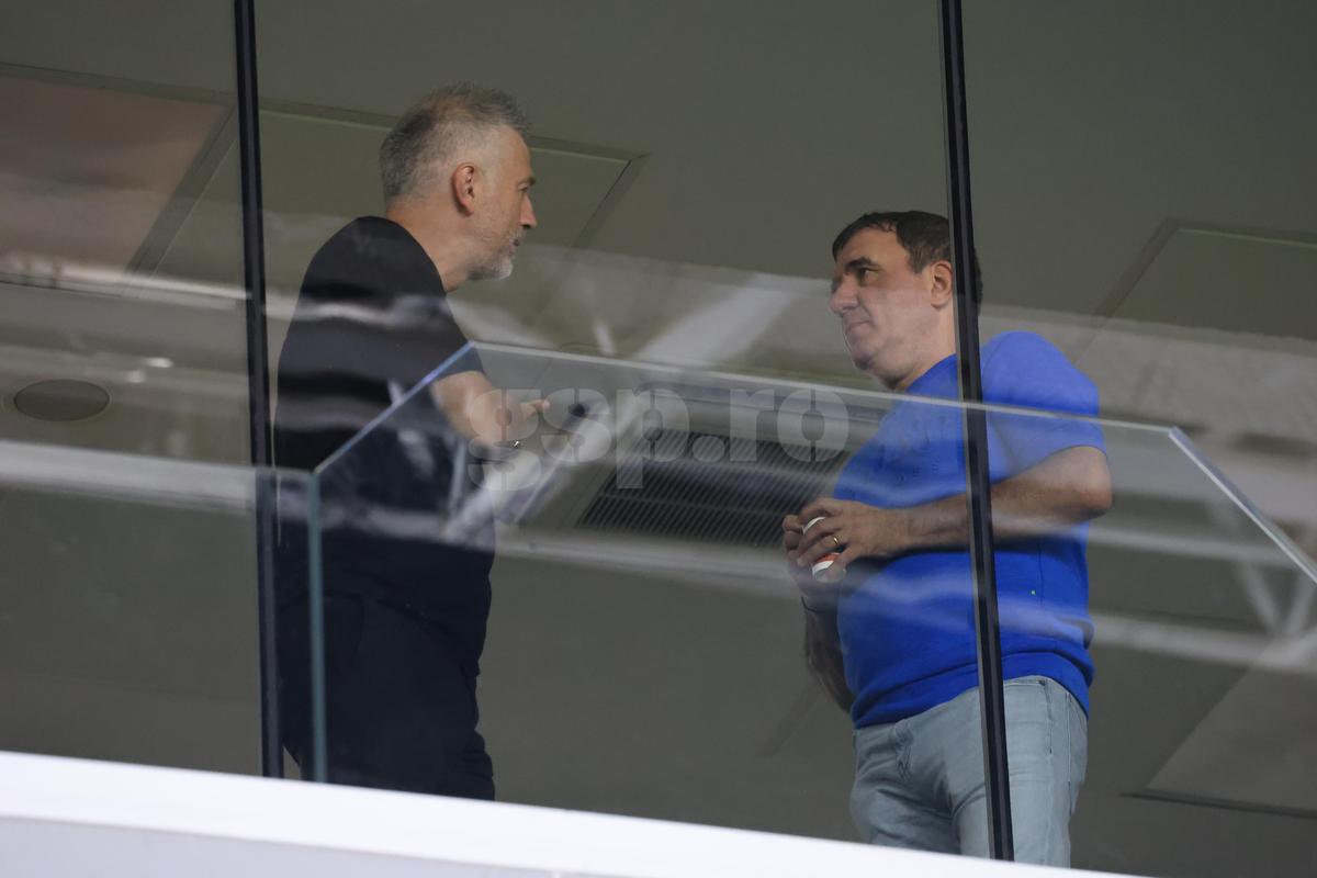 Edi Iordănescu, Gică Hagi și Dan Petrescu, prezenți pe „Arcul de Triumf” la FCSB - Botoșani / Foto: Ionuț Iordache GSP