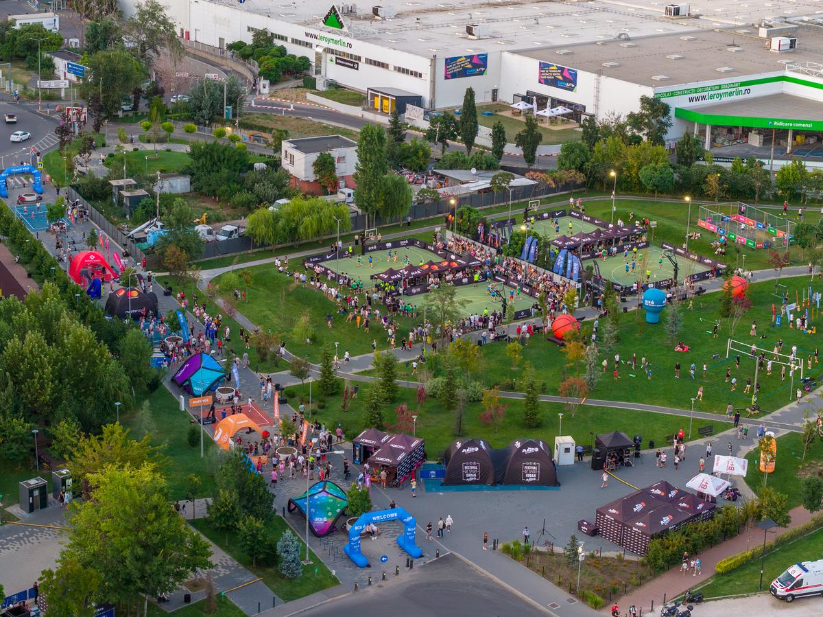 400 de jucători la competiția de baschet 3x3 » Meciuri spectaculoase + show cu vedete în Parcul Liniei