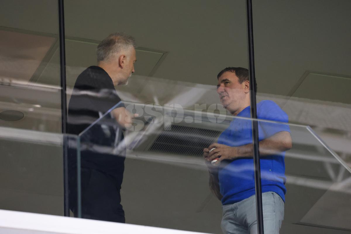 Edi Iordănescu, Gică Hagi și Dan Petrescu, prezenți pe „Arcul de Triumf” la FCSB - Botoșani / Foto: Ionuț Iordache GSP