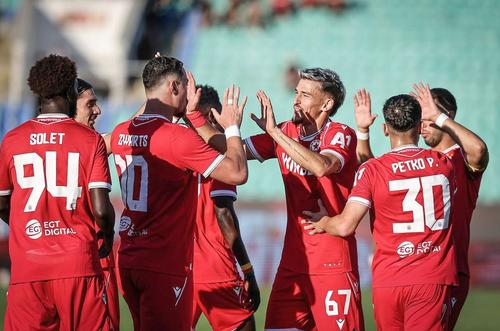 Cătălin Itu, debut cu de toate pentru CSKA Sofia / FOTO: Instagram