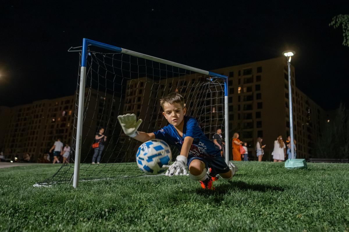 400 de jucători la competiția de baschet 3x3 » Meciuri spectaculoase + show cu vedete în Parcul Liniei