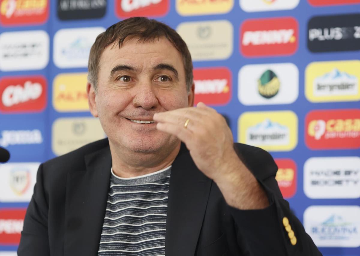 Gheorghe Hagi l-a sunat pe Drăguș, atacantul așteptat la FCSB: „Să rezolve cât mai repede!”