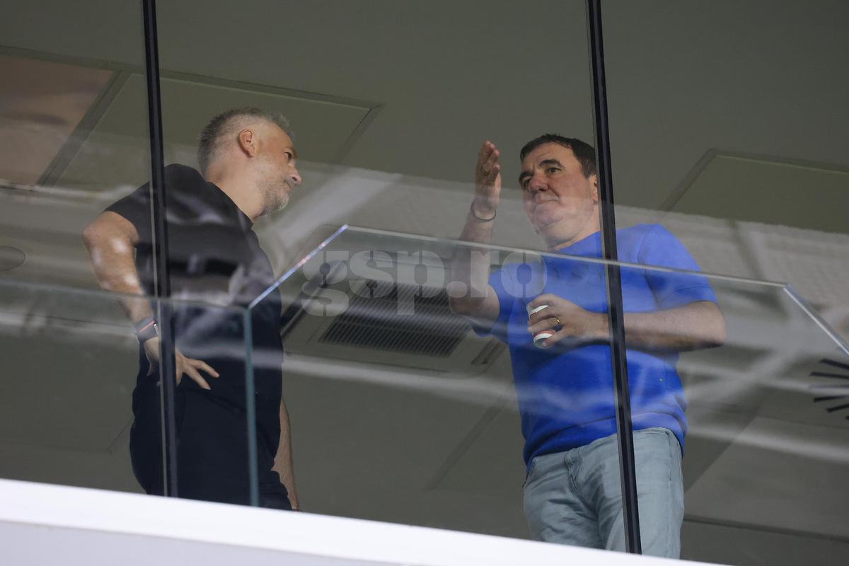 Edi Iordănescu, Gică Hagi și Dan Petrescu, prezenți pe „Arcul de Triumf” la FCSB - Botoșani / Foto: Ionuț Iordache GSP