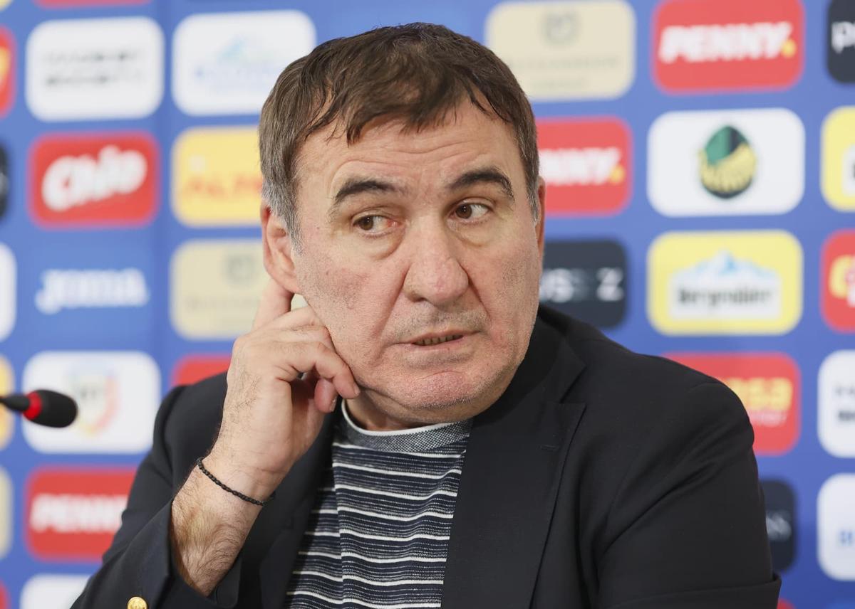 Gheorghe Hagi, conferință de peste o oră » Toate subiectele abordate de selecționer: „Asta am văzut negativ în fotbalul românesc”