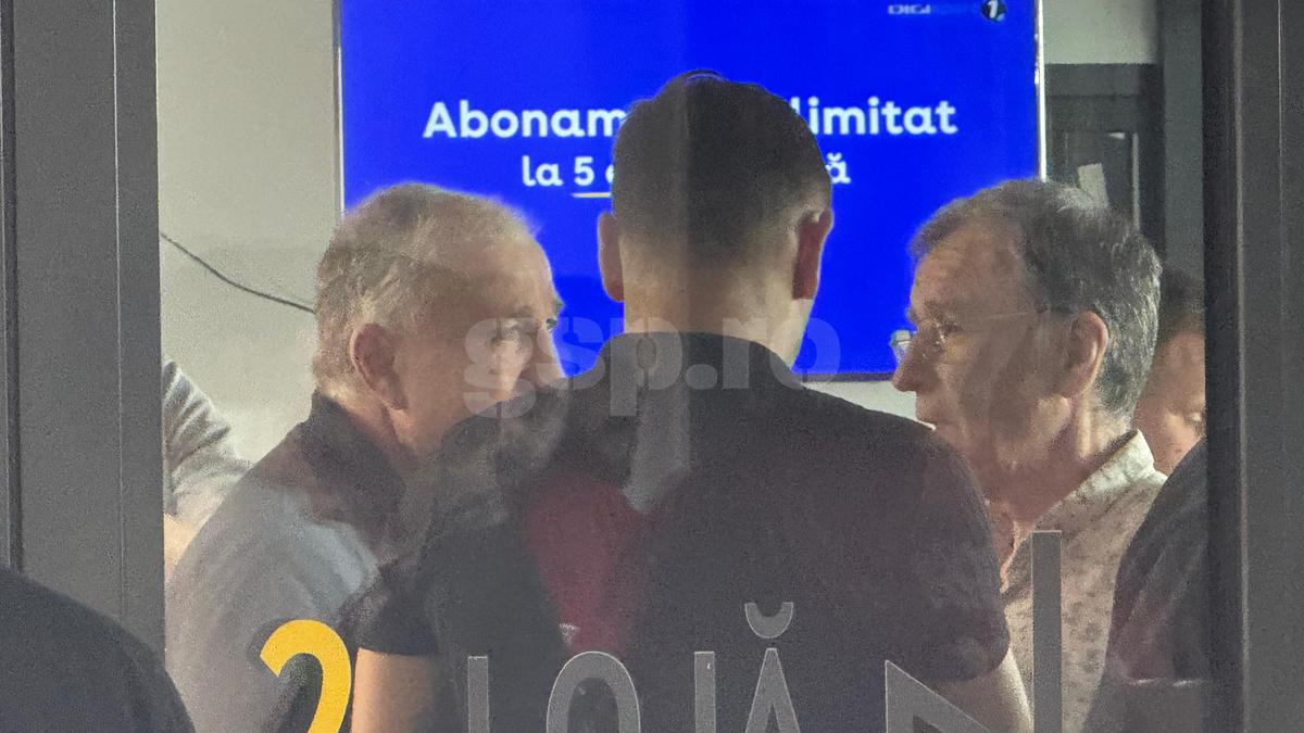 Gică Hagi și Edi Iordănescu, prezenți la FCSB - FC Botoșani » Dan Petrescu urmărește meciul alături de MM Stoica