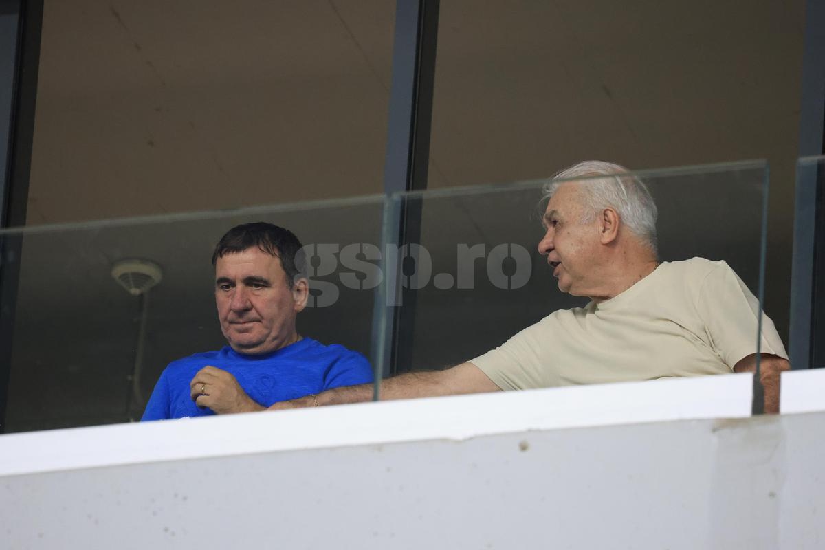Edi Iordănescu, Gică Hagi și Dan Petrescu, prezenți pe „Arcul de Triumf” la FCSB - Botoșani / Foto: Ionuț Iordache GSP