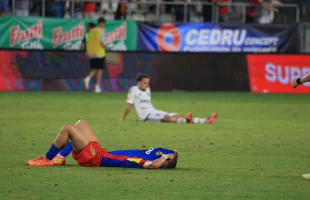 Daniel Bîrligea și-a explicat nervii și lacrimile de după FCSB - Botoșani: „Dacă nu sunteți suporteri, stați acasă pe canapea”
