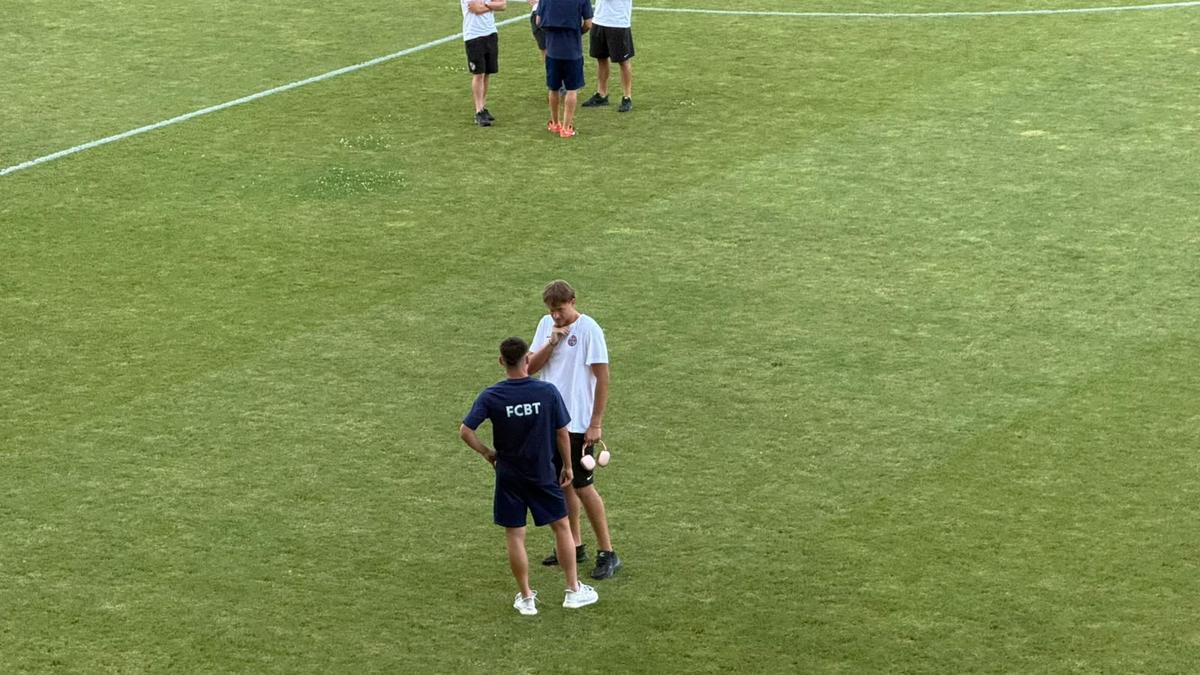 Risc de accidentări! Gazonul de pe „Arcul de Triumf” arată groaznic, înainte de FCSB - FC Botoșani