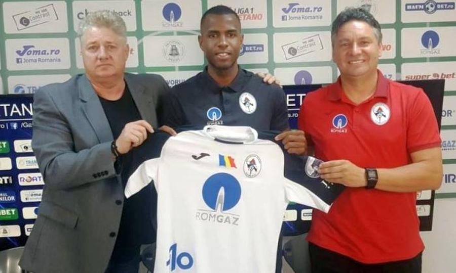 Dumitru Cardoso în momentul prezentării la Gaz Metan VIITORUL - GAZ METAN 4-1 // Basarab Panduru și Cornel Dinu, impresionați de doi jucători: „Peste Pușcaș și Keșeru!” + „Nu vezi nicăieri aşa ceva, e incredibil!”