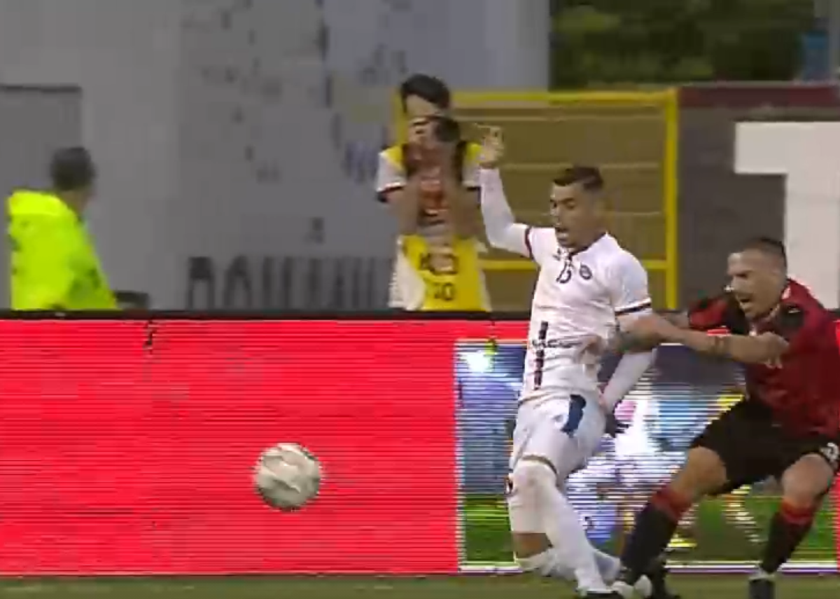 FC Botoșani - Shkendija. FOTO Penalty refuzat românilor!