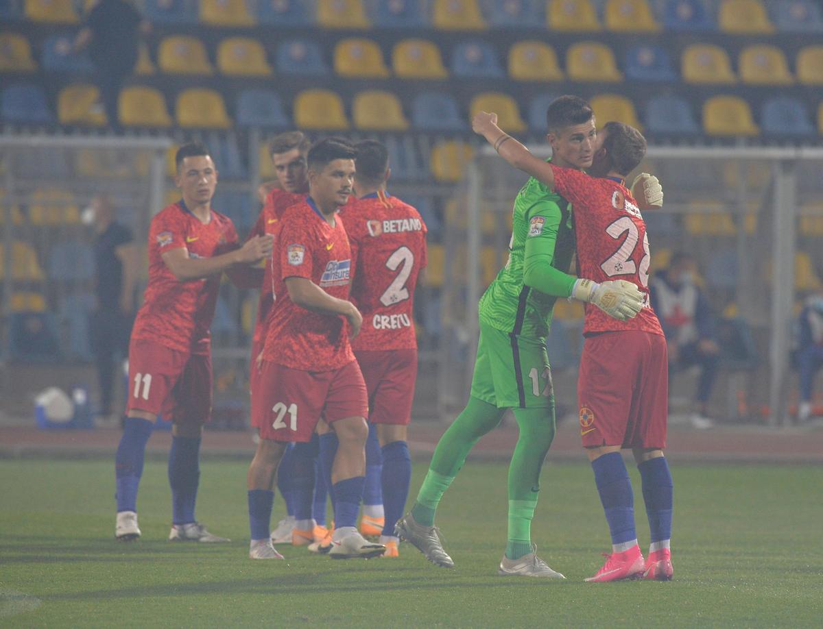FCSB. VIDEO EXCLUSIV Detalii despre transferul lui Florinel Coman: „Ăsta e prețul corect! Dar se pot întâlni la mijloc”