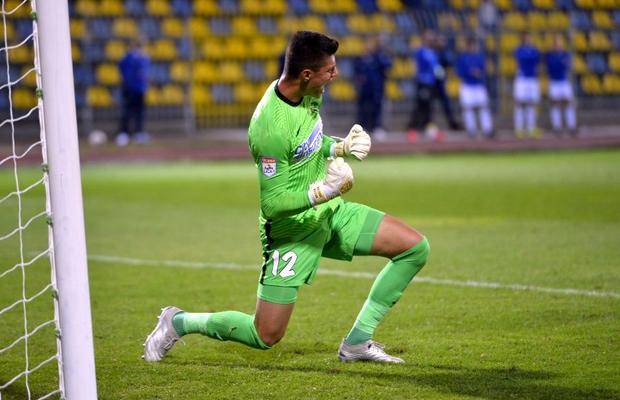 BACKA TOPOLA - FCSB 6-6 (4-5 la pen.) FOTO » Decimată de COVID, FCSB reușește o calificare miraculoasă în Serbia, după o nebunie de meci