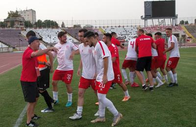 CS Dinamo e pe val în Liga 3! „Câinii” Ministerului i-au dat 13 goluri Astrei Giurgiu și sunt pe primul loc